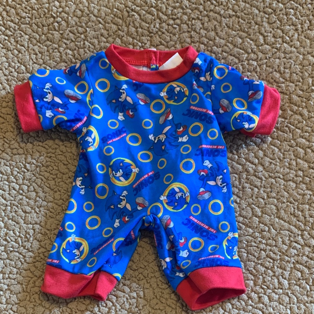 Build-A-Bear Blue and Red Sonic Outfit